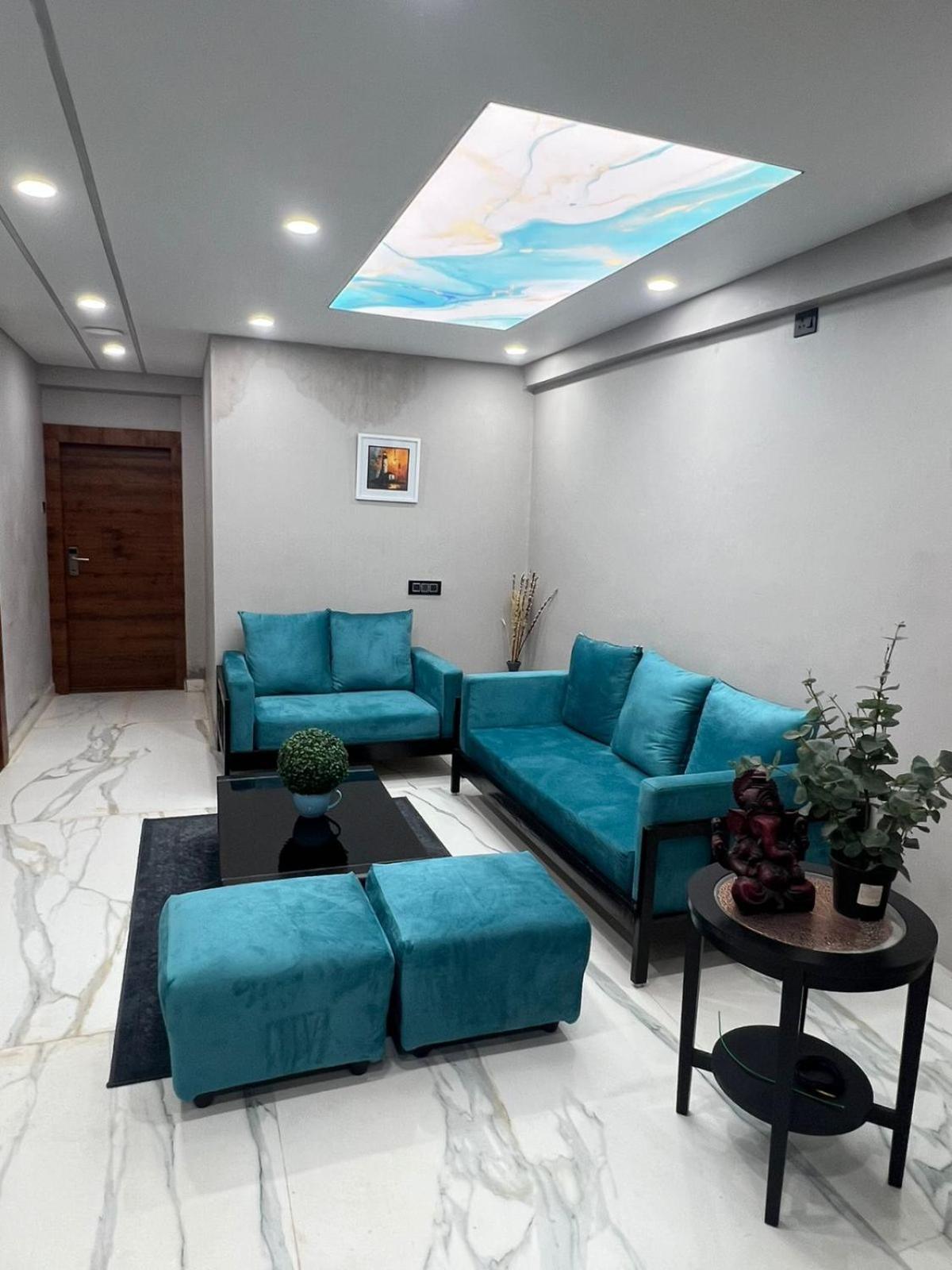 Wild Wings Premium Hotel Hyderabad Luaran gambar
